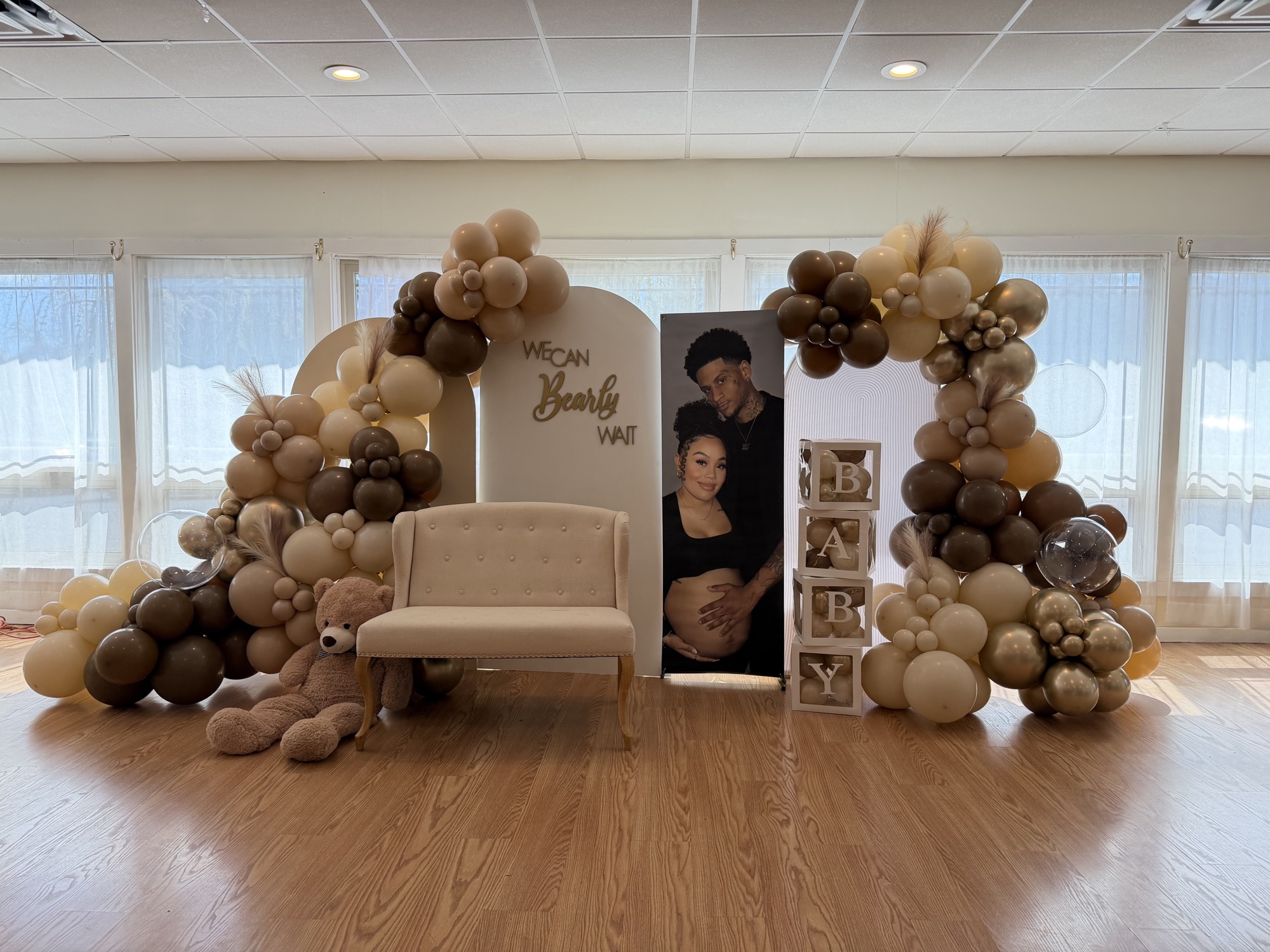We Can Bearly Wait baby shower setup, alternate angle.